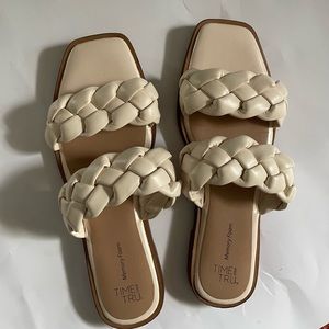 Tan/Cream Braided Sandals
